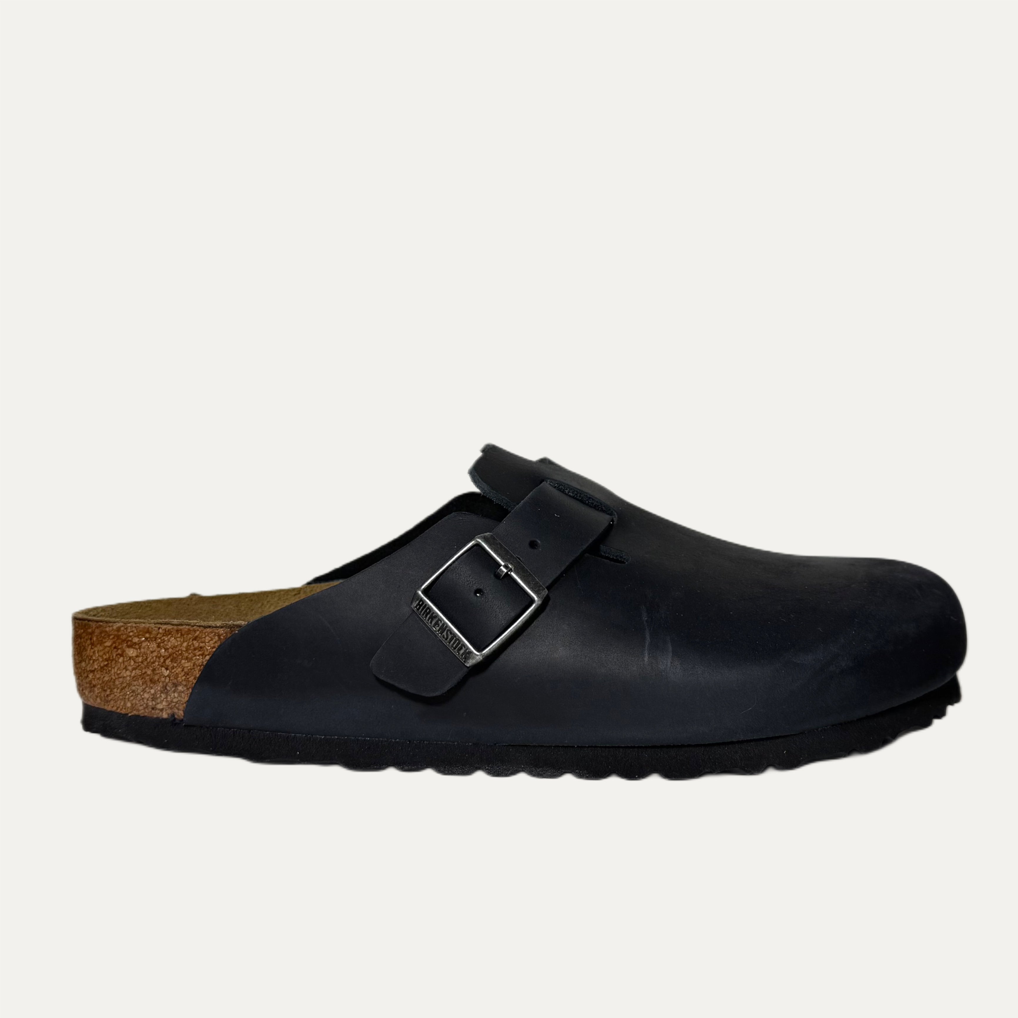 Birkenstock Boston Oiled Leather Clog - Black