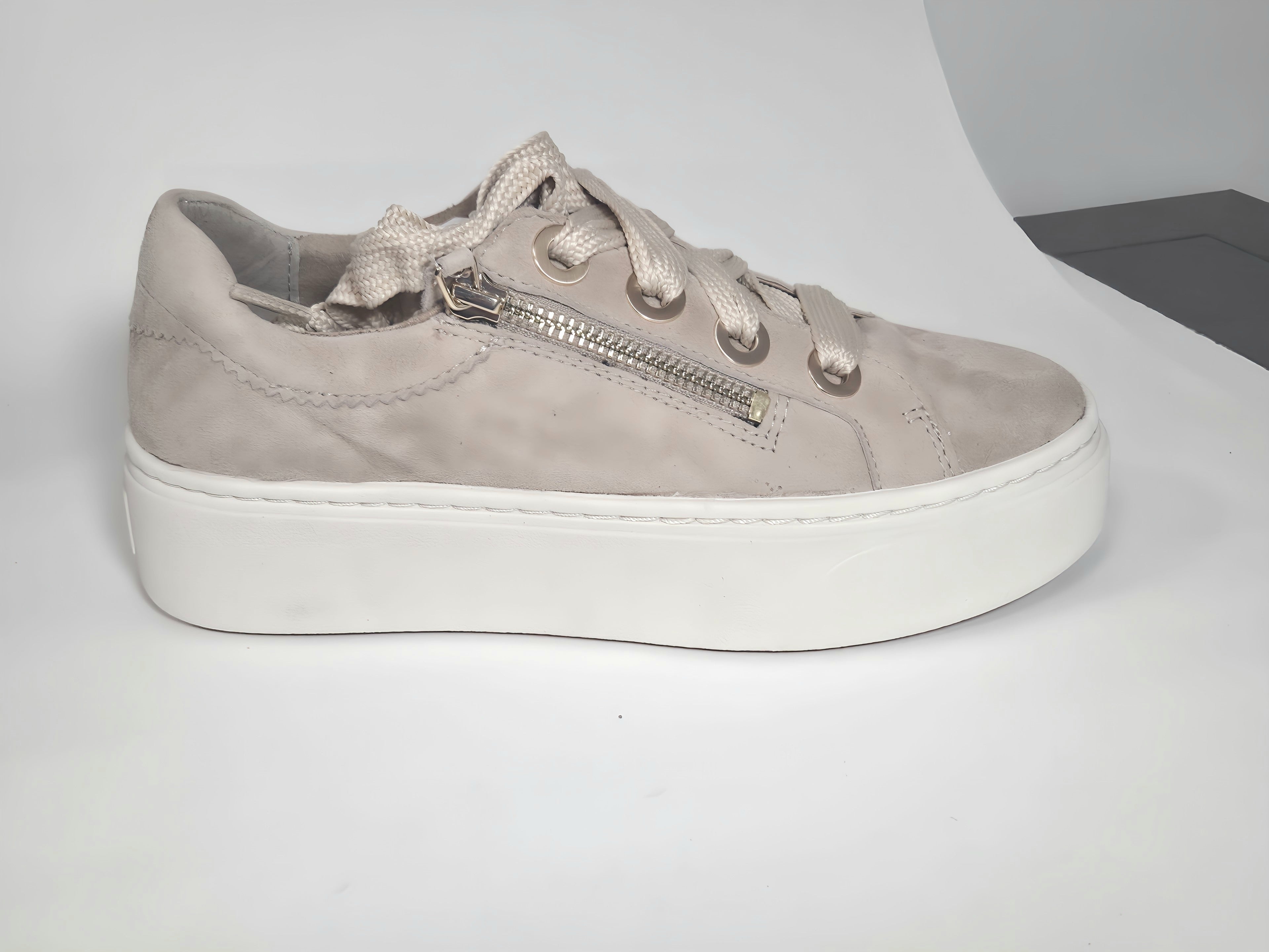 Women’s Aetrex Aubrey Tan Sneaker