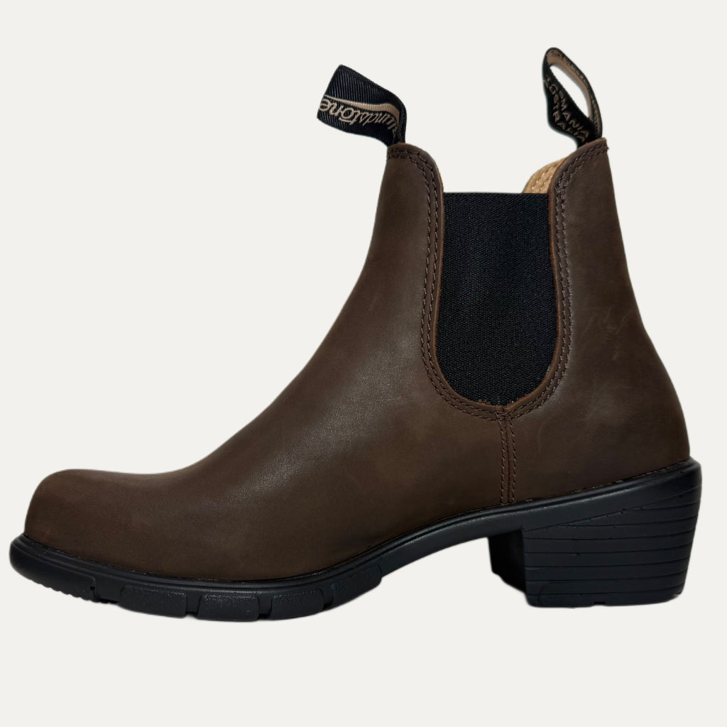 Women's Blundstone 1673 Heeled Chelsea Boot - Antique Brown