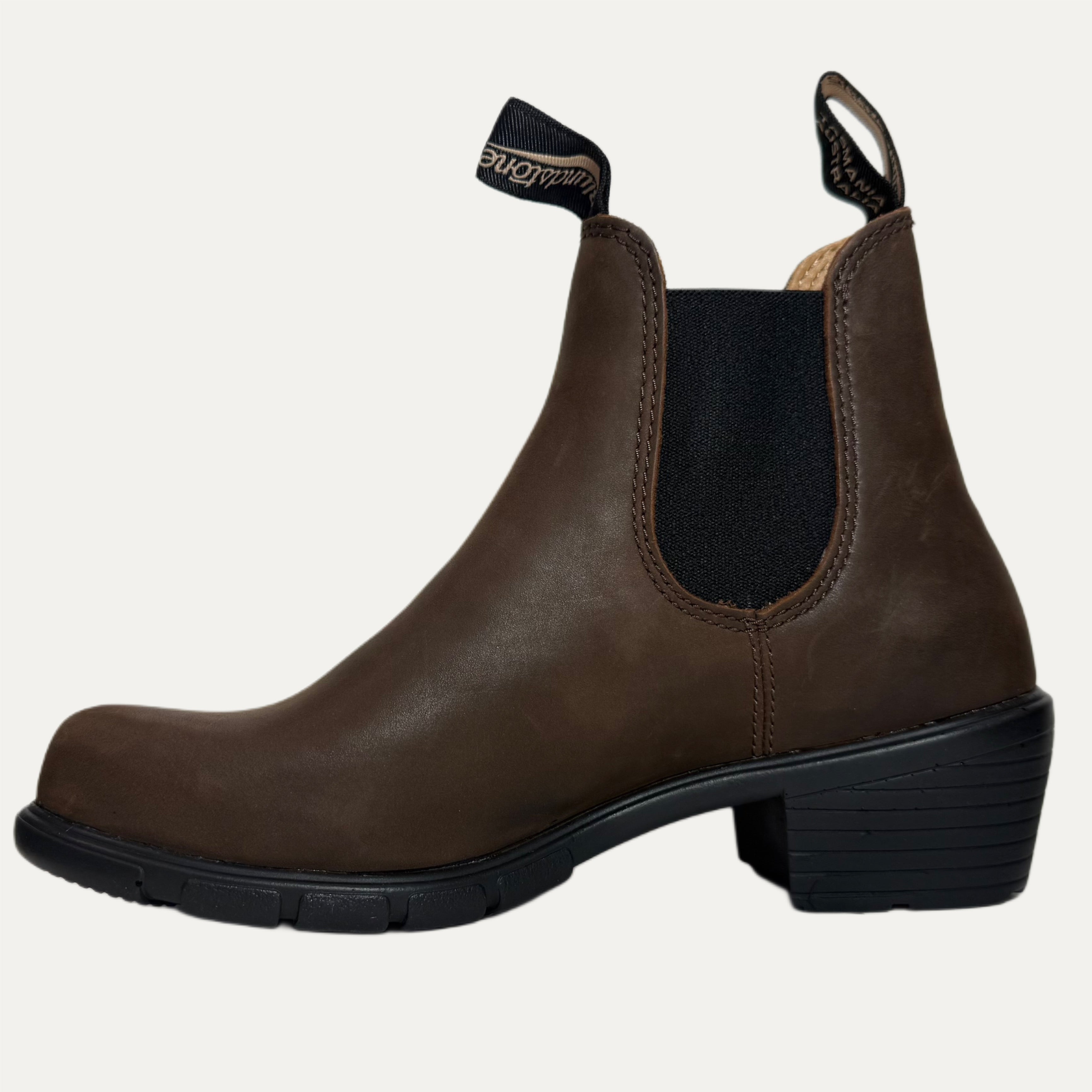 Women's Blundstone 1673 Heeled Chelsea Boot - Antique Brown