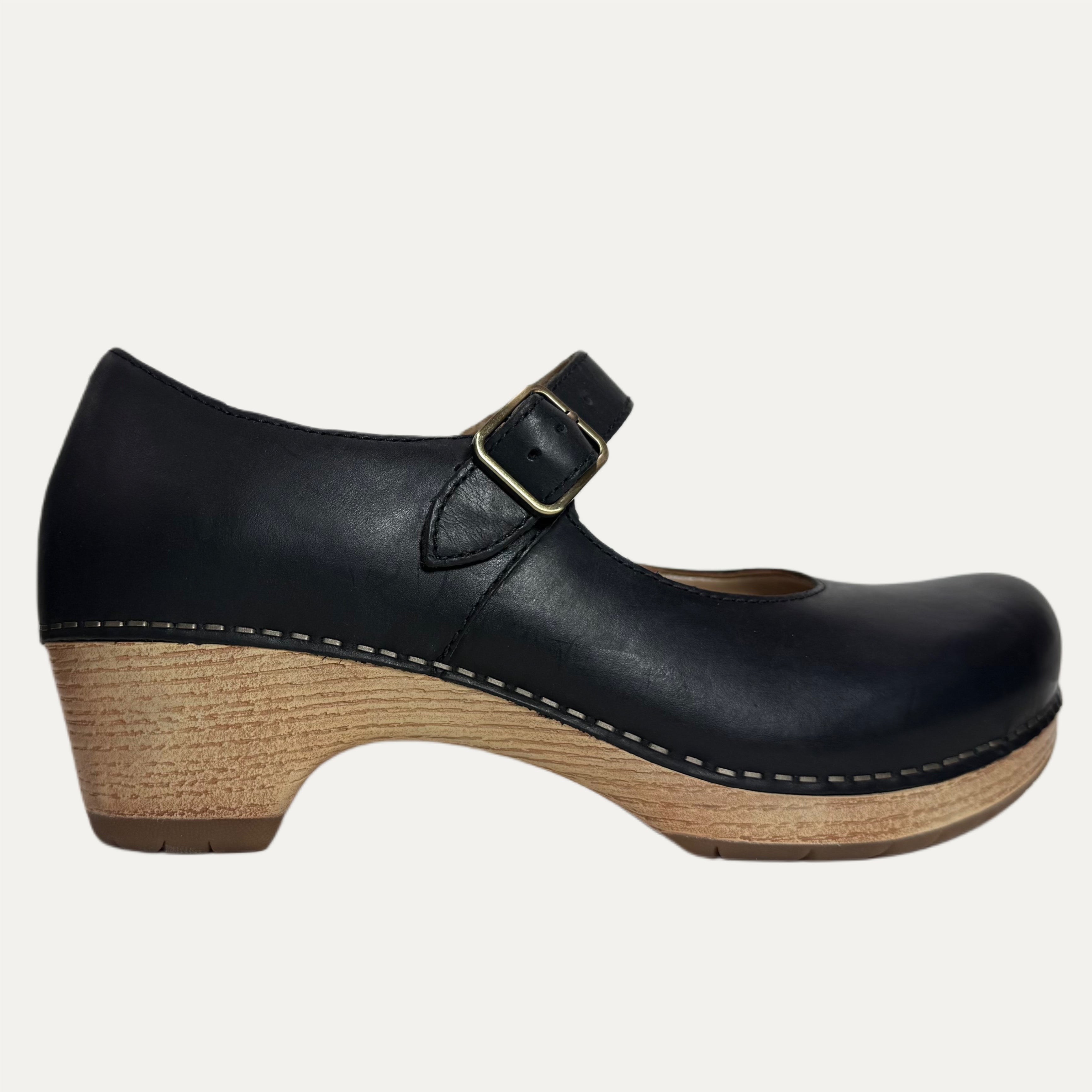 Women's Dansko Lilah Mary Jane - Black Oiled