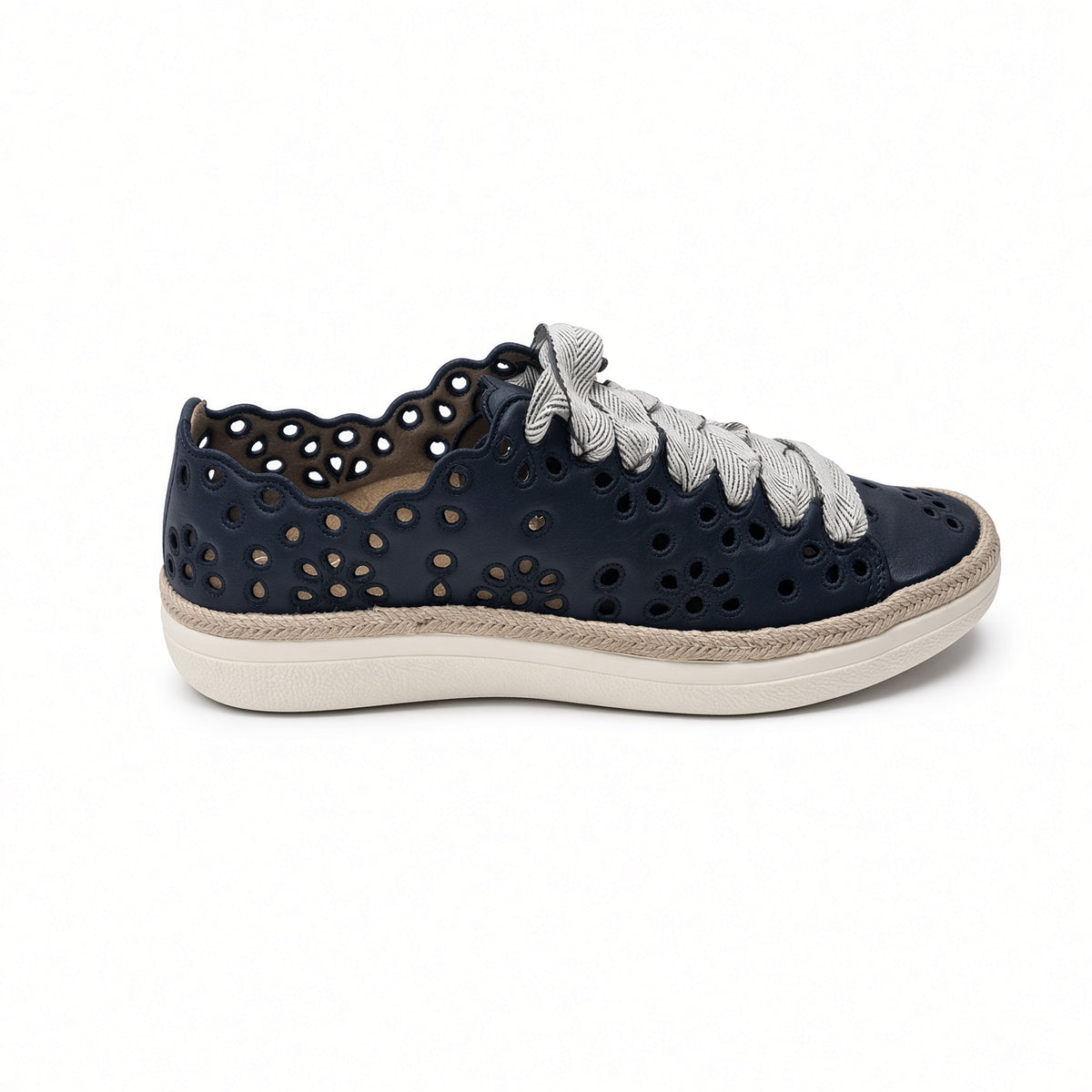 Women's Aetrex Charlotte Sneaker-Black